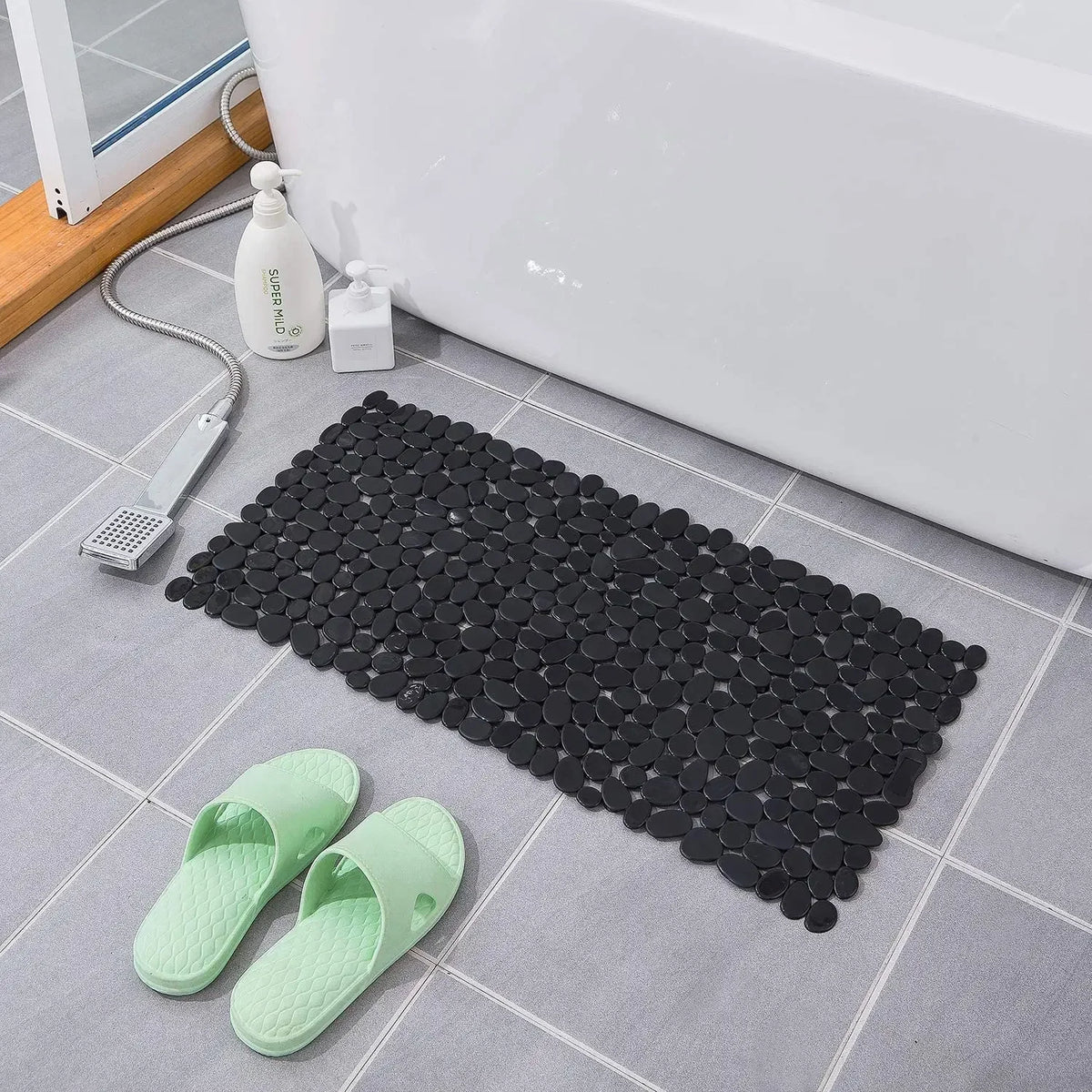Non-Slip Bathroom Mat Anti Slip Bath Mats Suction Cup Shower Cushion Long Bathtub Foot Pads PVC Plastic Mats for Bathroom