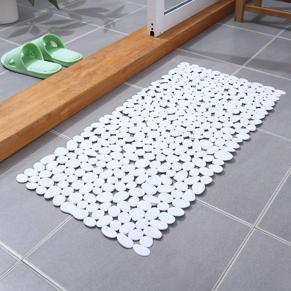 Non-Slip Bathroom Mat Anti Slip Bath Mats Suction Cup Shower Cushion Long Bathtub Foot Pads PVC Plastic Mats for Bathroom
