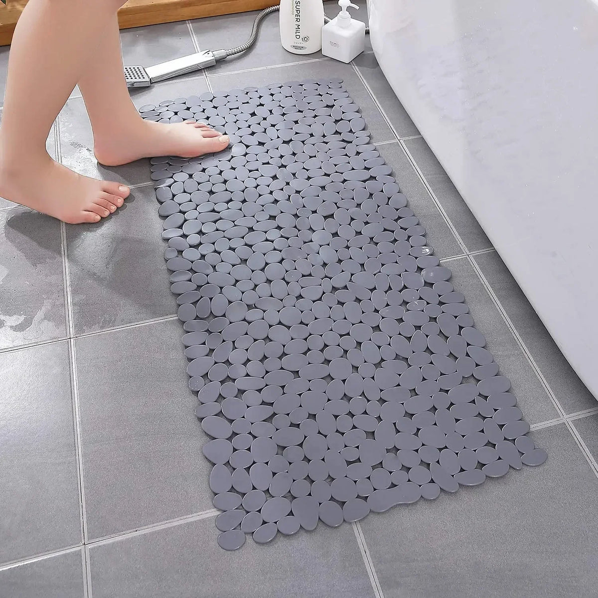 Non-Slip Bathroom Mat Anti Slip Bath Mats Suction Cup Shower Cushion Long Bathtub Foot Pads PVC Plastic Mats for Bathroom